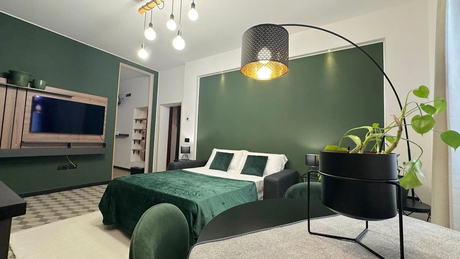 De' Carracci Prestige Apartment Bologna 0*,  Italy