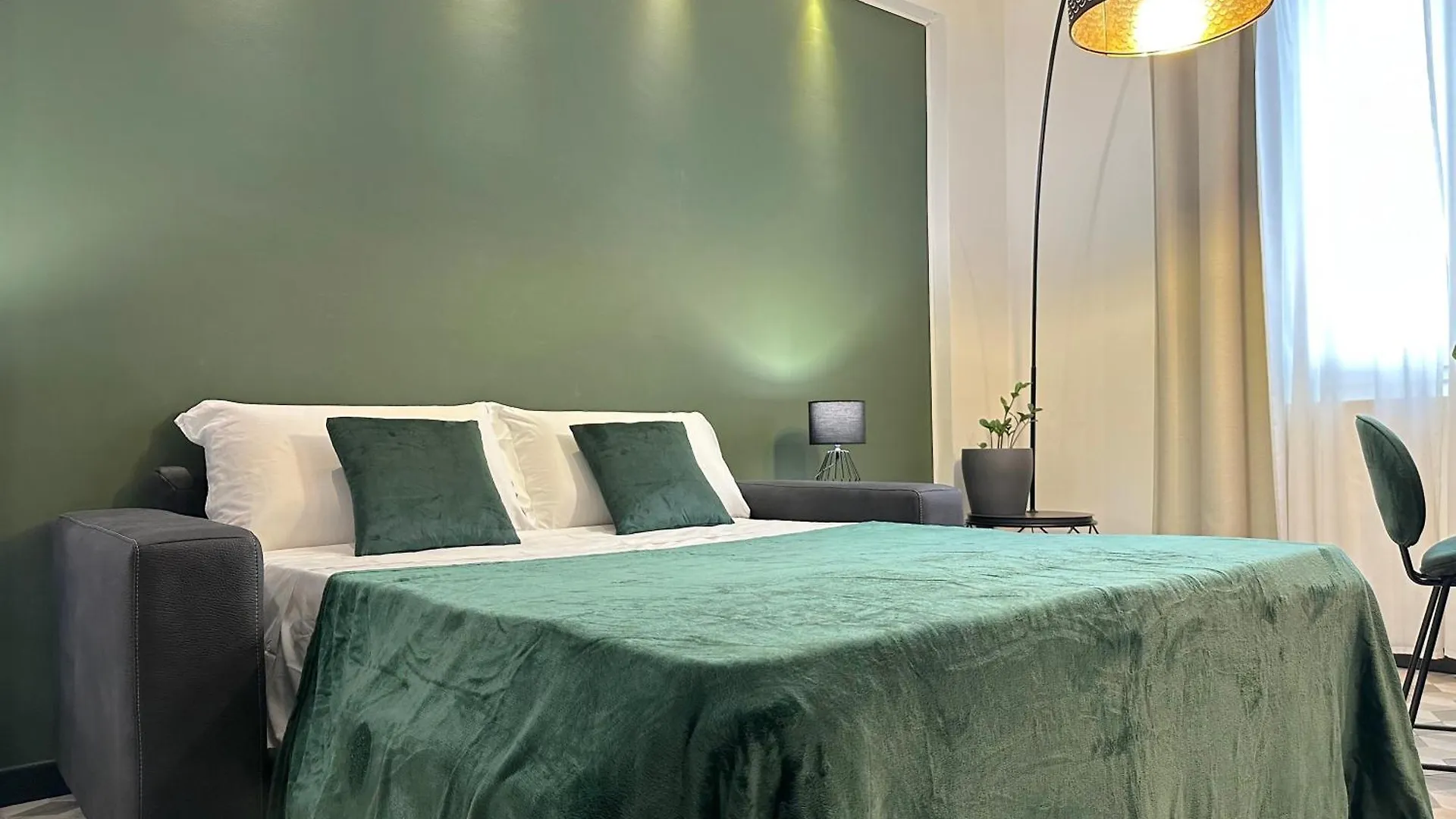 De' Carracci Prestige Apartment Bologna Italy